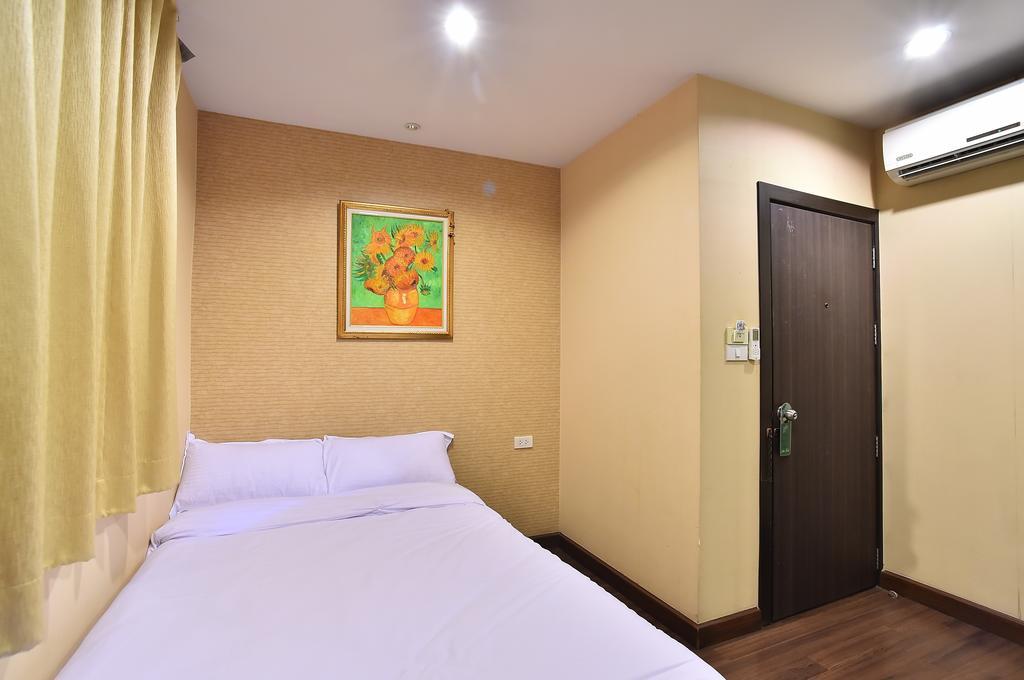 Take A Rest Hotel Bangkok Zimmer foto