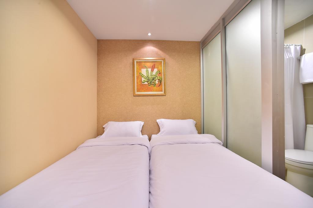 Take A Rest Hotel Bangkok Zimmer foto